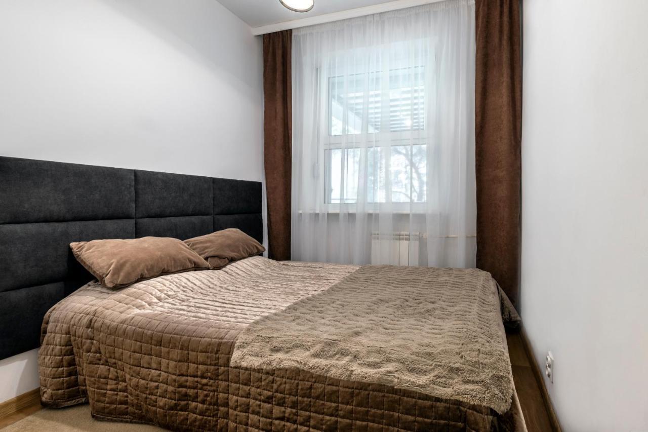 Ursynow Natolin Apartment Varşovia Exterior foto